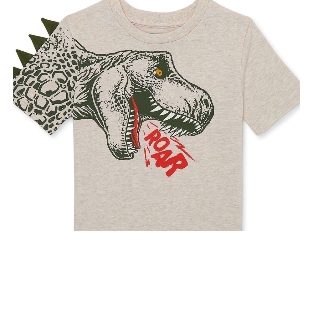 365 Kids from Garanimals Boys Short Sleeve Spike Tee. Size 7 excellent condition
